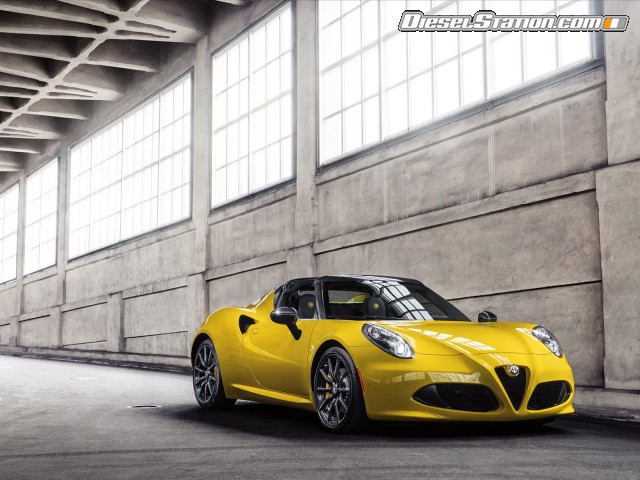 Alfa Romeo 4C Spider 2015 Picture #45 Alfa Romeo 4C Spider 2015 Picture #45